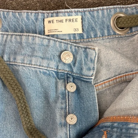 Moxie Barrel Shorts (33) - Picture 2 of 4